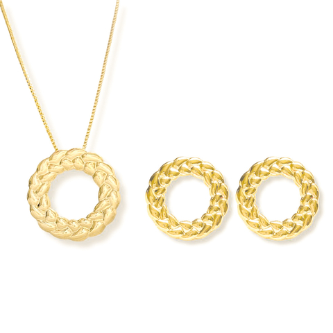 Conjunto redondo trabalhado