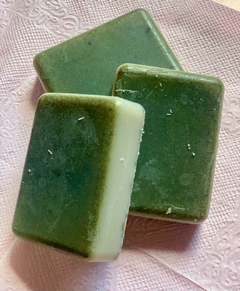 SABONETE REFRESCANTE - BABOSA, MENTA E MELALEUCA