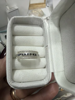 ANILLO DE PLATA PANDORA en internet