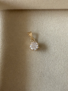 DIJE CUBIC ENGARZADO 1,5 CM