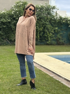 Sweater Iris en internet