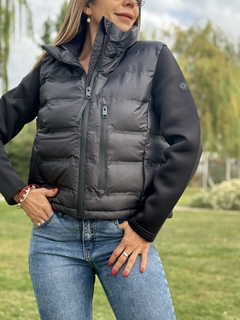 Campera Agus en internet