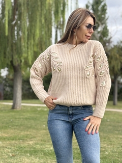 Sweater gota en internet