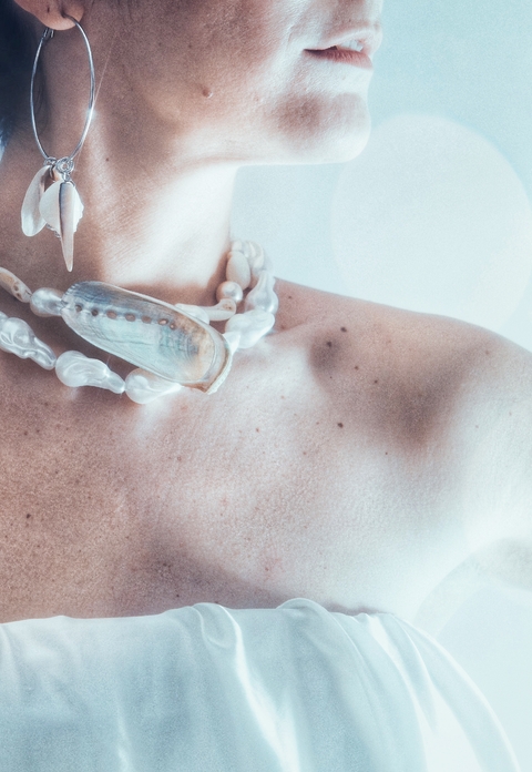 Brinco argolão concha