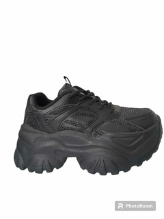 KINSLEY NEGRO (Plataforma Noche)