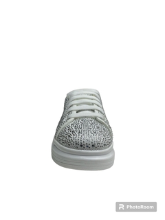 SIA01 WHITE/BLACK en internet