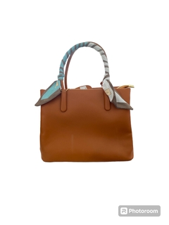 Bolsa rígida cinta en correa (chocolate)