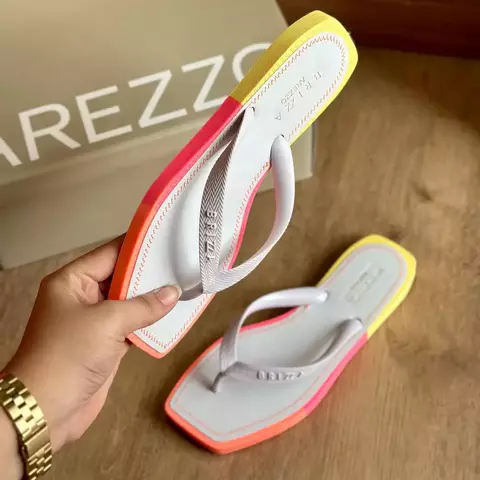 CHINELO AREZZO ORIGINAL - BRANCO