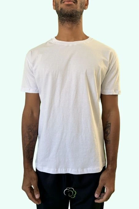 Camiseta Básica Branca