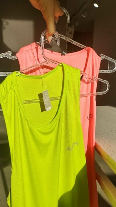 MUSCULOSA SEA FLUO en internet