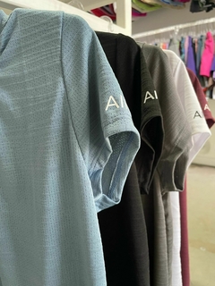 REMERA LAUREN en internet