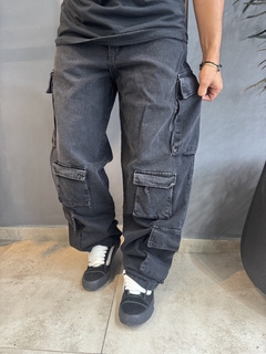 JEAN CARGO NEGRO TRIPLE TRIPLE - comprar online