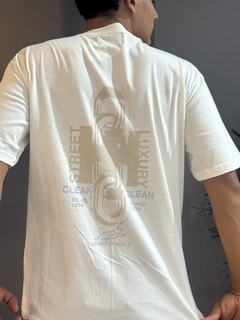REMERA SAMP BOXY CADENA CRUDO - tienda online