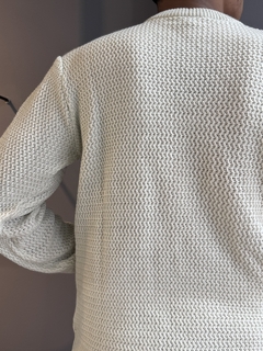 Imagen de BUZO TEJIDO BEIGE