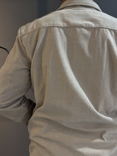 Imagen de CAMISACO CORDEROY BEIGE