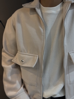 CAMISACO CIERRE BEIGE en internet
