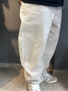 BAGGY ALI BEIGE LISO - tienda online