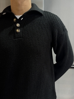 SWEATER BOTONES NEGRO - BUNKER INDUMENTARIA