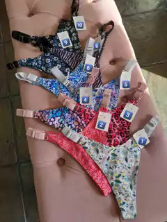 Colaless Mika Tira Ancha Estampada (36 al 44)