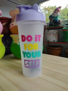 Botella shaker con batidor