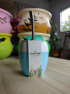 Mate de plástico