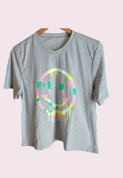 REMERA EMOJI