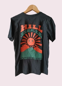 REMERA HILL SEEKER - comprar online
