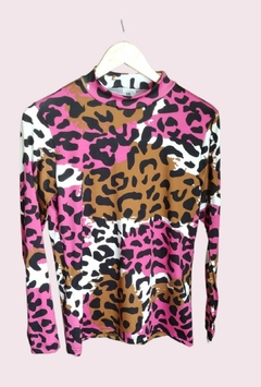 POLERA ANIMAL PRINT