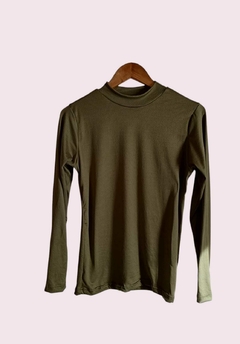 POLERA MEDIO CUELLO en internet