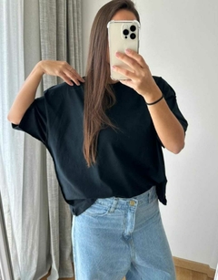 REMERA COSTURA