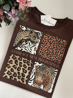 T-Shirt Slim Onças - comprar online