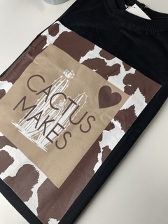 T-Shirt Cactus PLUS na internet