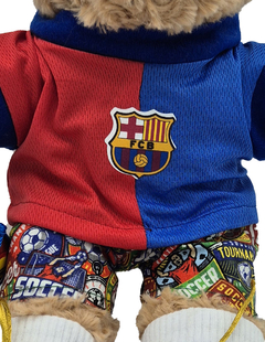 FutbolOso - Oso jugador de fútbol soccer 35 cm (FC Barcelona) - Queca Designs