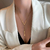 collar largo en forma de Y