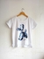 remera perro blanca