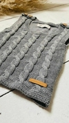 Chaleco trenzado gris
