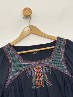 Bata de algodão bordada - comprar online