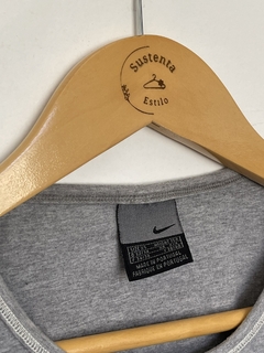 Camiseta Fitness Nike Original na internet