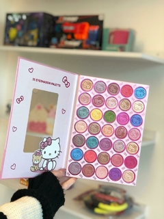 SET DE SOMBRAS SAN RIO X 35