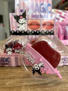 LABIAL/RUBOR KUROMI en internet