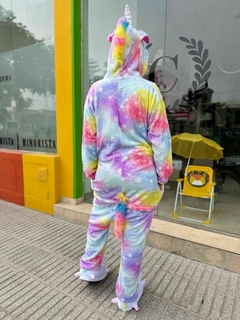 KIGURUMI UNICORNIO ADULTO en internet