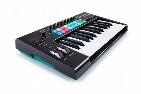 Controlador Novation Launchkey MK2