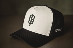 boné konzá, modelo trucker