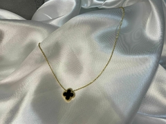 Imagen de CADENA CON DIJE DE TREBOL.