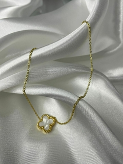 CADENA CON DIJE DE TREBOL. - comprar en línea