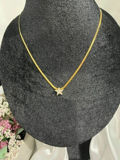 COLLAR CON DIJE DE ESTRELLA - comprar en línea