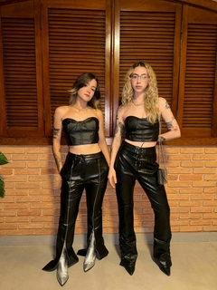 CALÇA COURO C\ ZÍPER