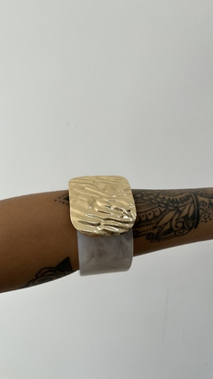 BRACELETE ACRILICO na internet