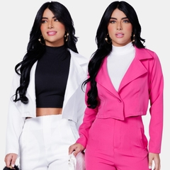 Kit com 2 Blazers Feminino Curto com Botão - comprar online