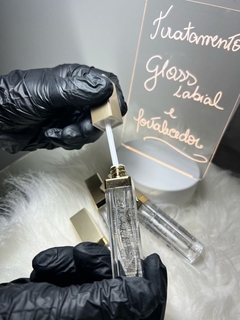 Imagem do Gloss com ácido Hialurônico